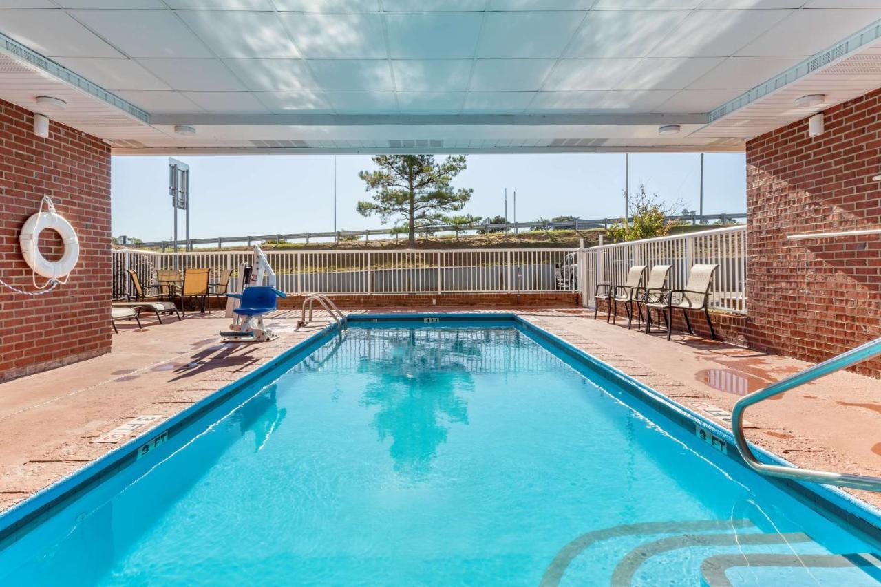 Country Inn & Suites By Radisson, Lumberton, Nc Εξωτερικό φωτογραφία